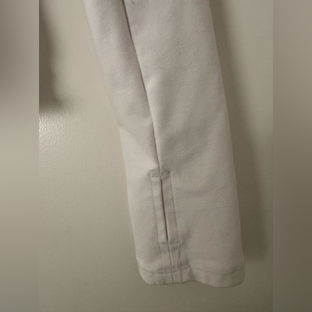 Alo Yoga Alosoft 1/2 Zip Rapid Pullover White | Size M - Picture 9 of 10